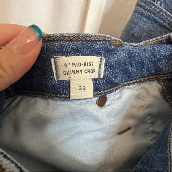 Madewell 9” Mid Rise Button Up Skinny Crop Jeans - Picture 4 of 4